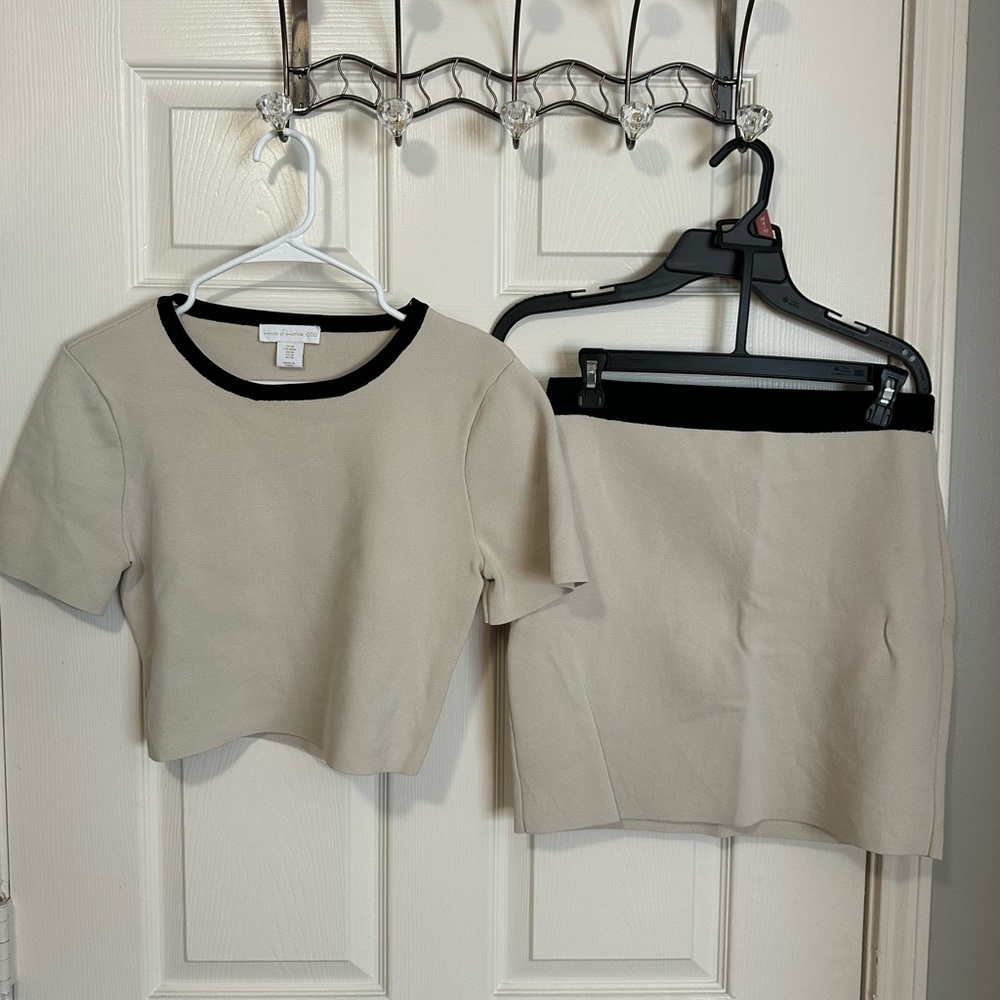 House of Harlow Matching Set